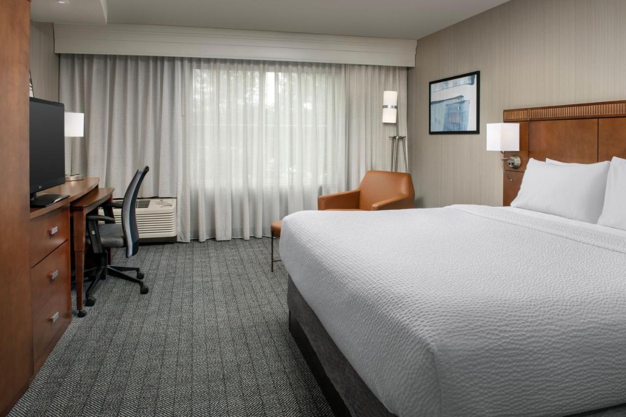 Hotel Courtyard By Marriott Seattle Kirkland Exterior foto